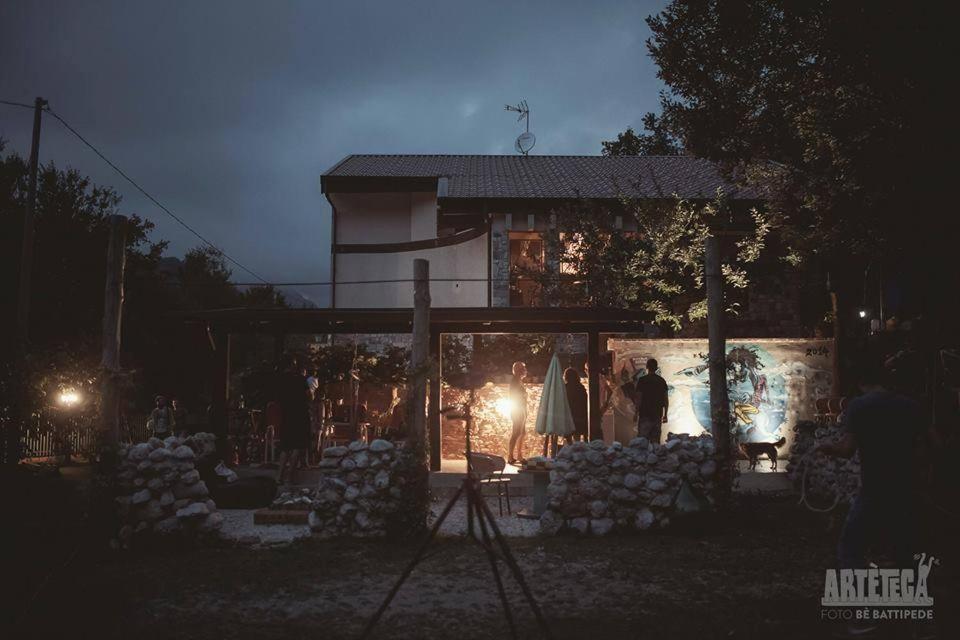캄파냐 Piccola Ospitalita B&B 외부 사진